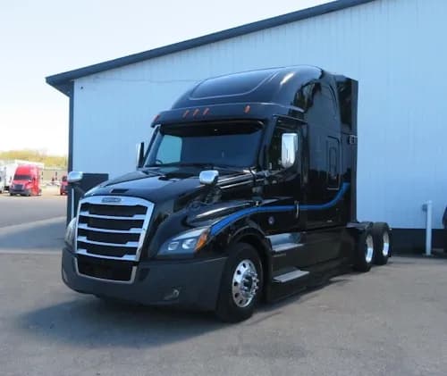 2020 Freightliner Cascadia - Sleeper