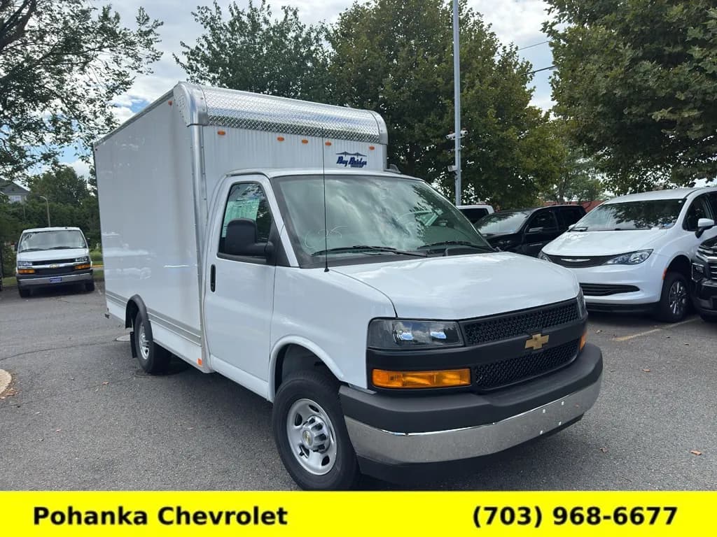 2025 Chevrolet Express 3500 - Box