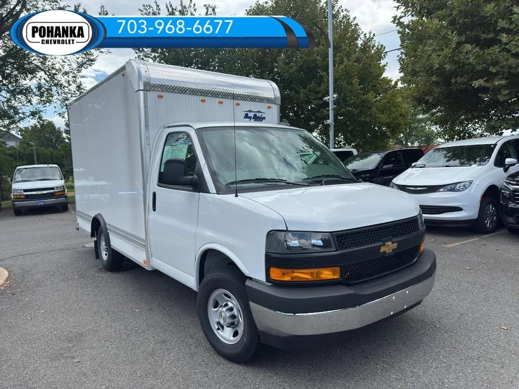 2025 Chevrolet Express 3500 - Box