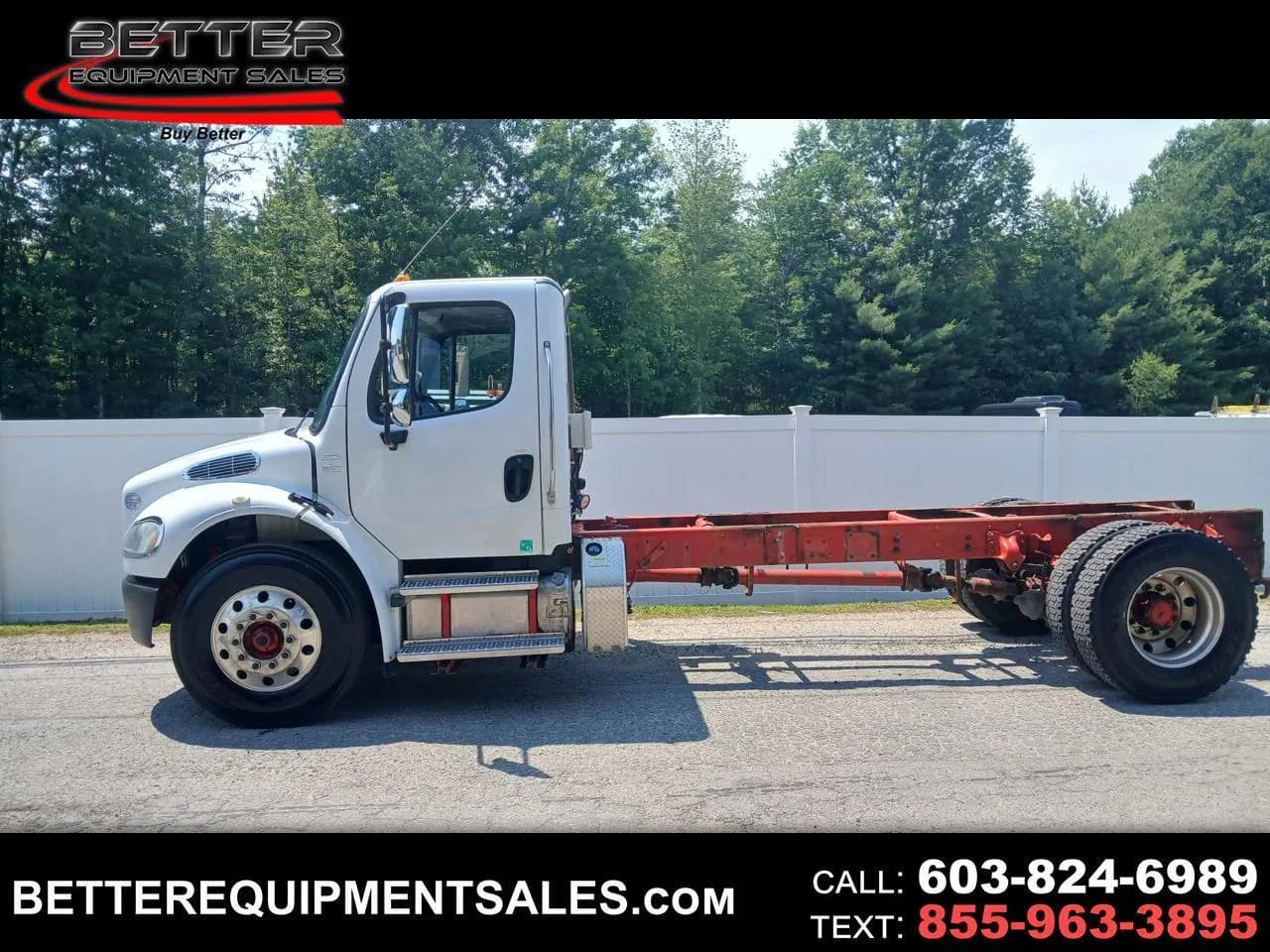 2017 Freightliner M2 106