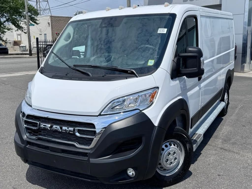 2025 Ram ProMaster - Vans
