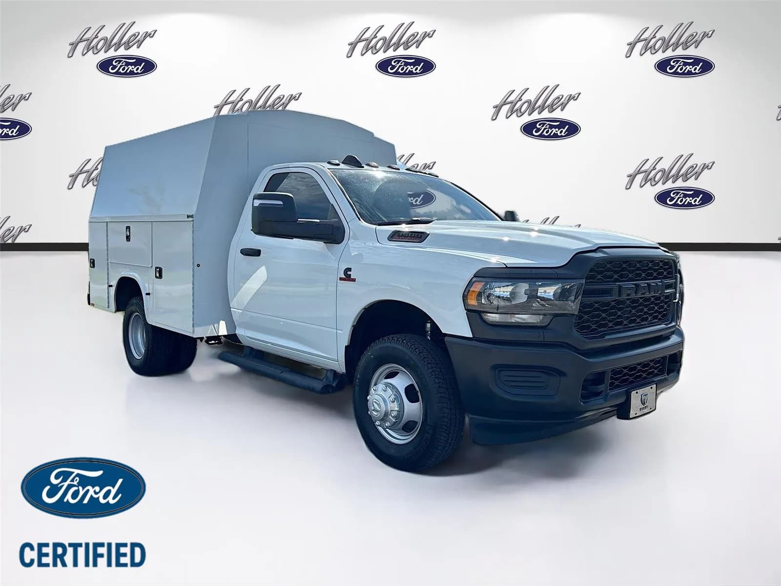 2024 Ram 3500 - Service