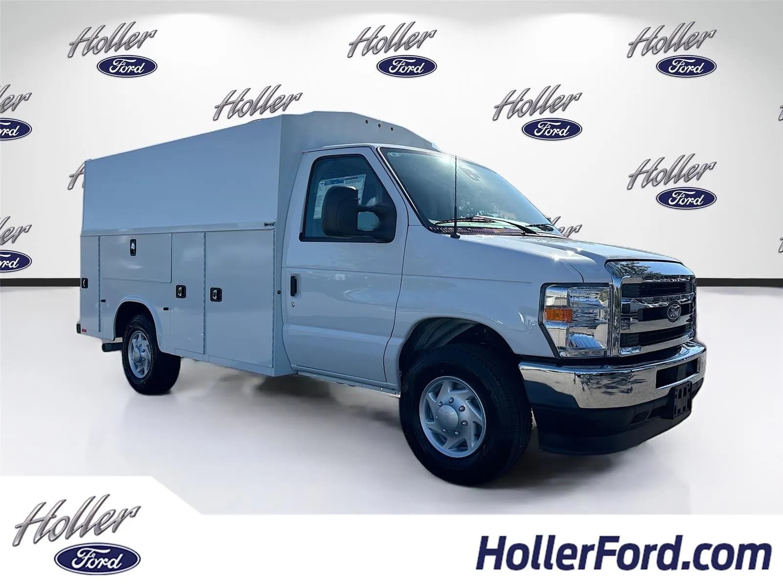 2026 Ford E-350 - Box