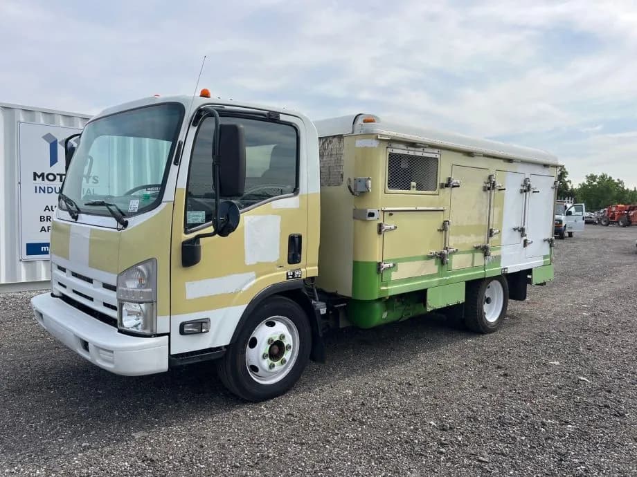 2014 Isuzu NPR Commercial Cold Storage Refrigeration Truck Miles 187,175 - Refrigerated
