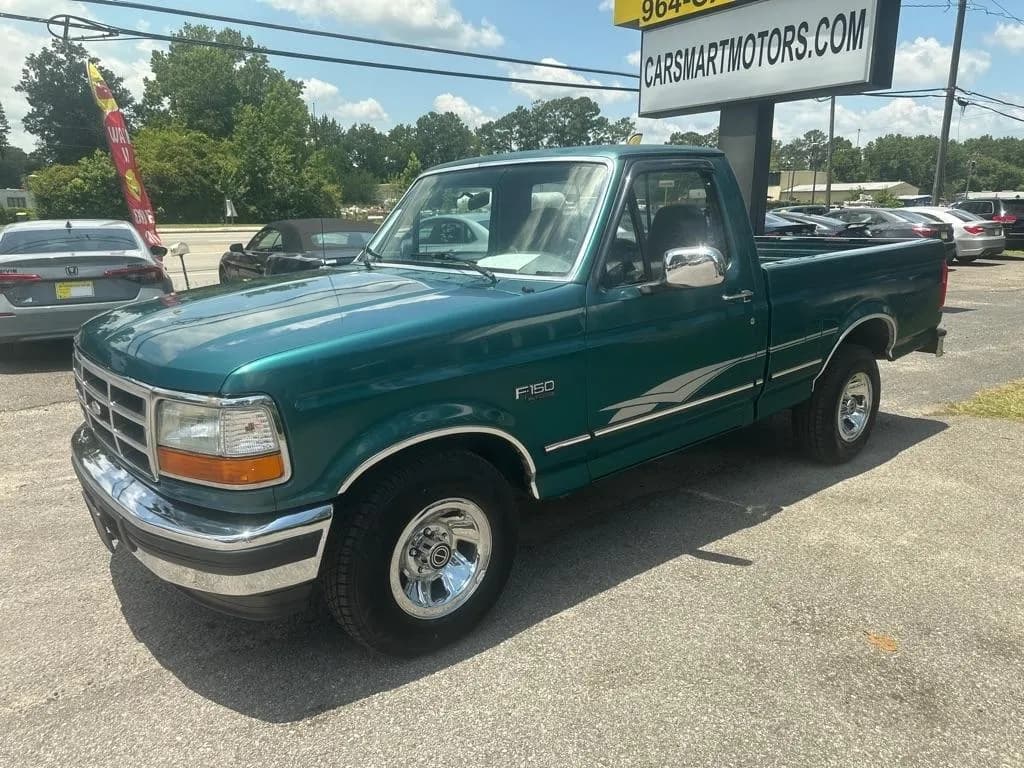 1996 Ford F-150 XL Reg Cab Long Bed - Pickup