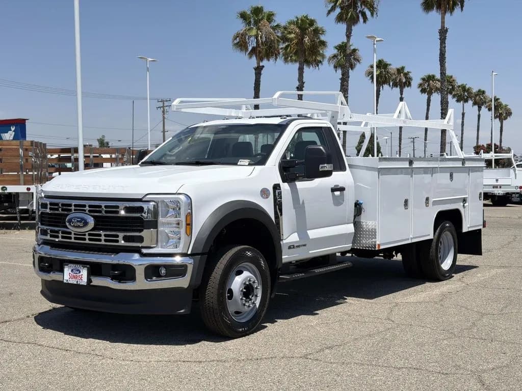 2026 Ford F-450 - Service