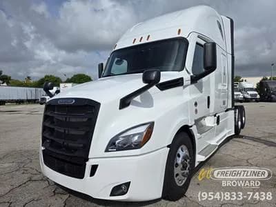 2027 Freightliner Cascadia - Sleeper