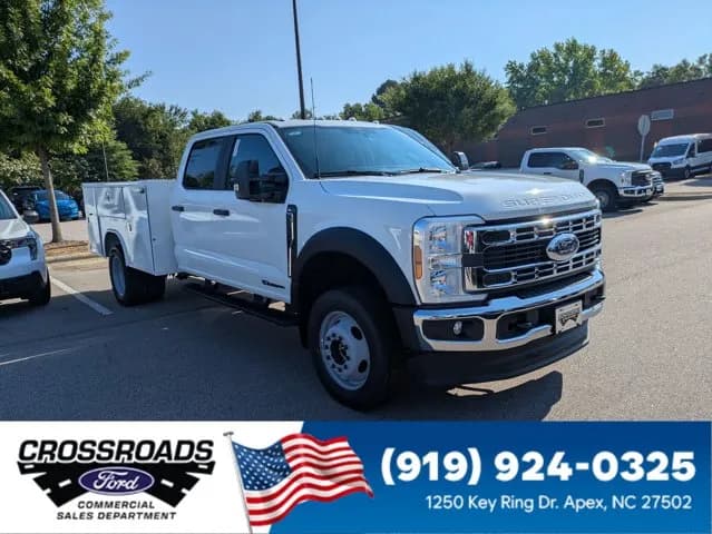 2026 Ford F-450 Crew Cab - Service