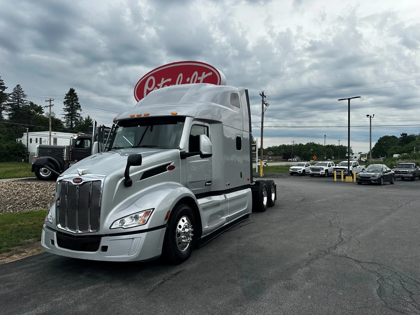 2027 PETERBILT 579