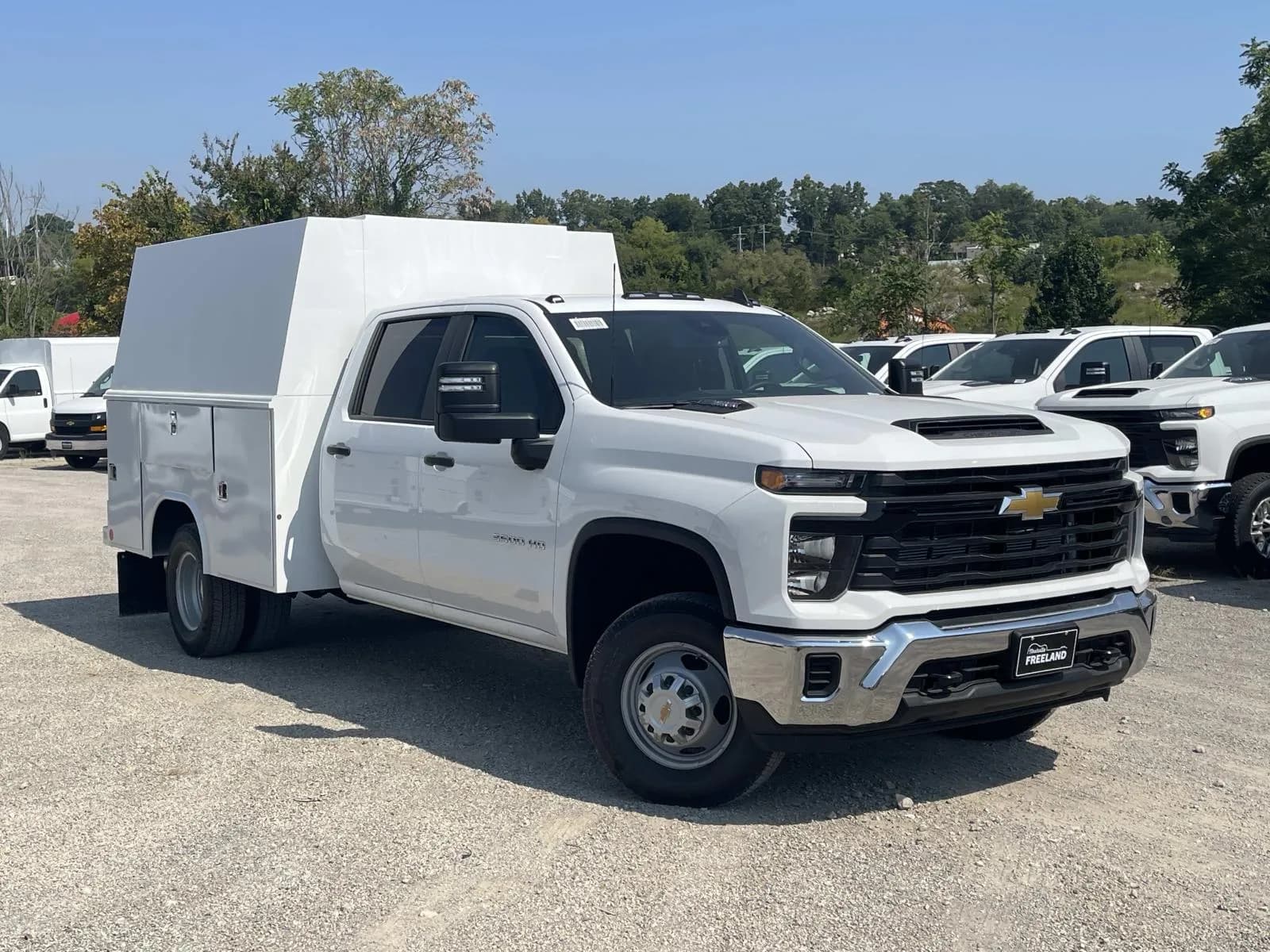 2026 Chevrolet Silverado 3500 Crew Cab - Chassis
