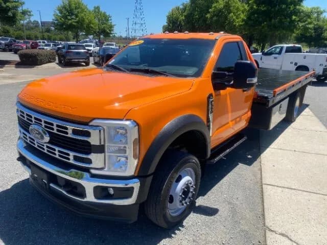 2024 Ford F-550 Chassis