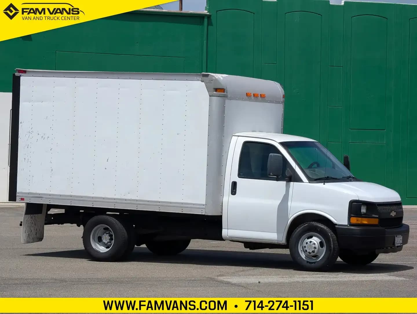 2010 Chevrolet Express 3500 - Box