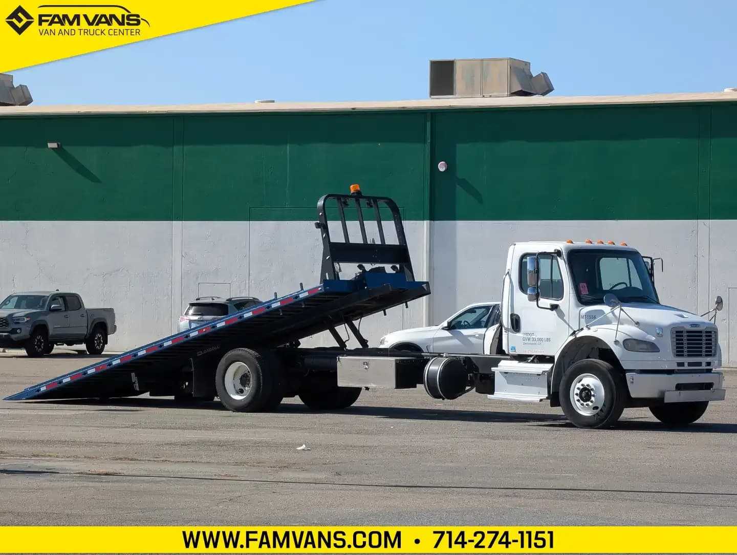 2016 Freightliner M2 106 - Tow
