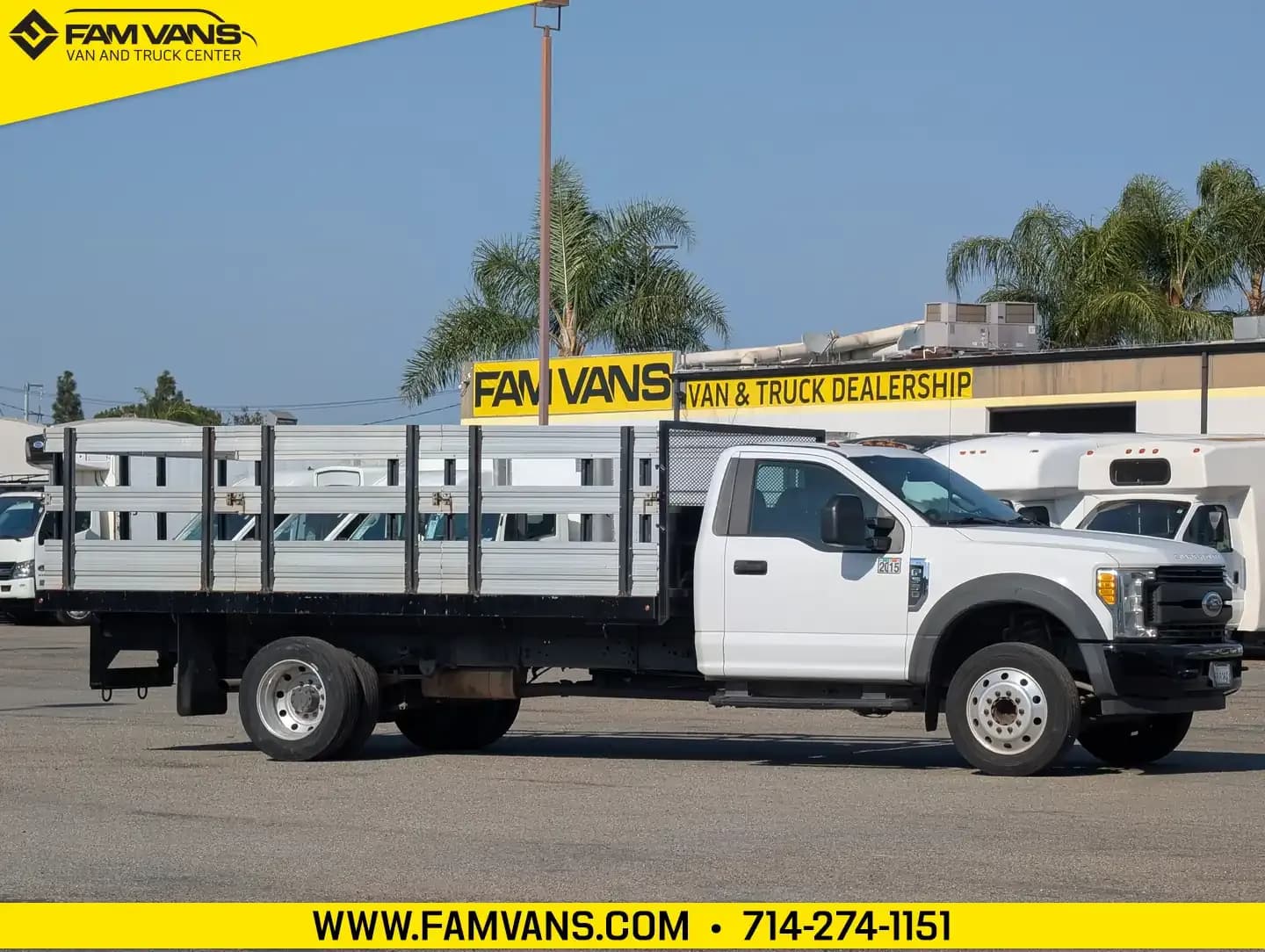 2017 Ford F-550 - Stake