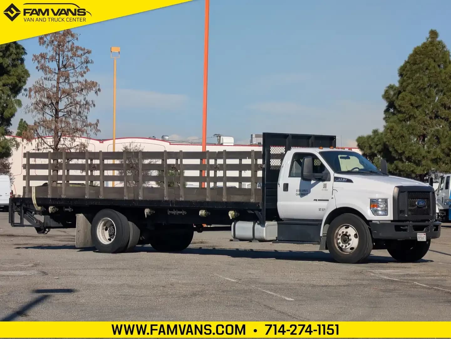2019 Ford F-650SD - Stake