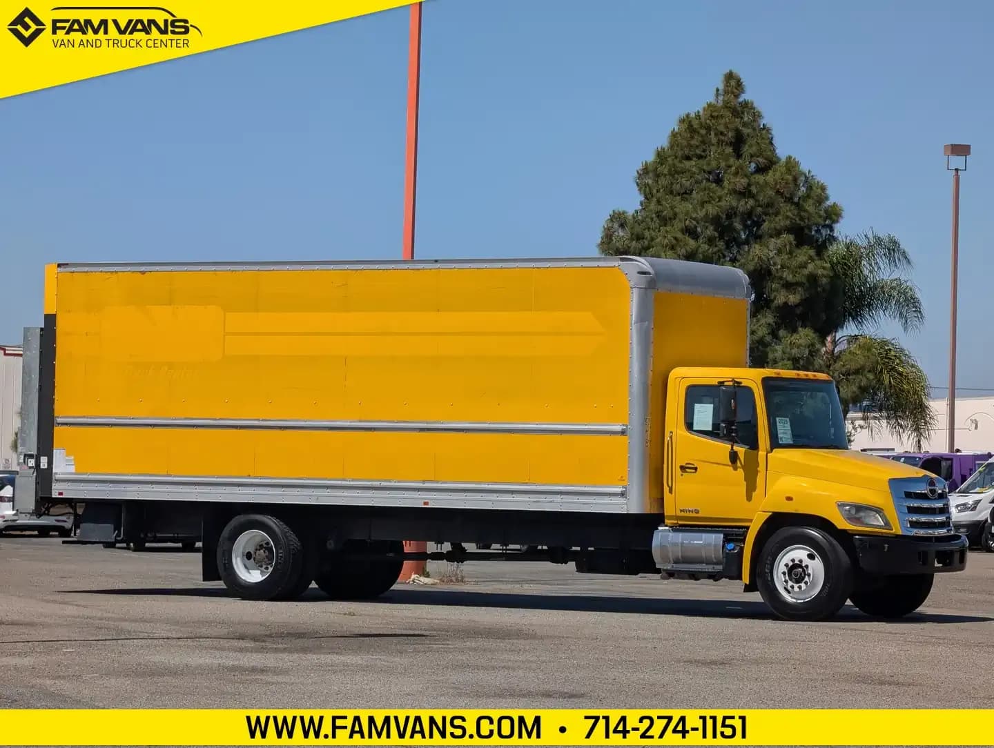 2020 Hino 268 - Box