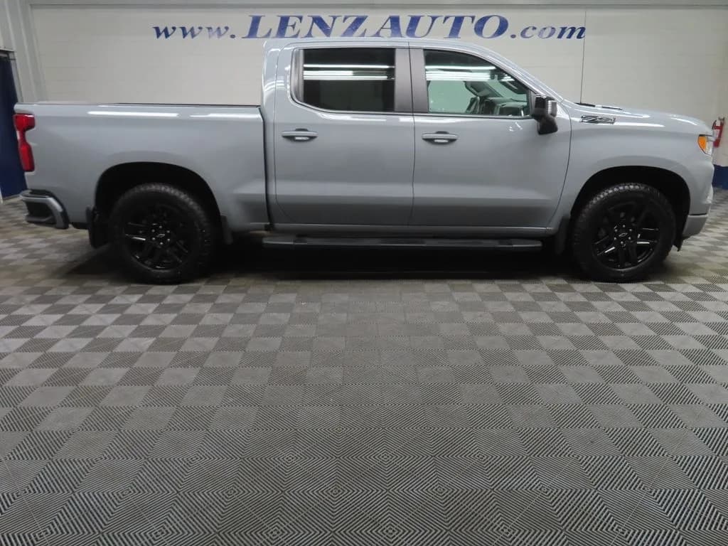 2025 Chevrolet Silverado 1500 - Pickup