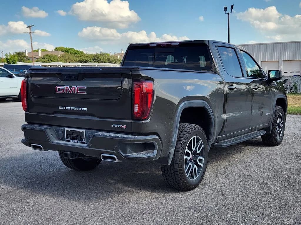 2023 GMC Sierra 1500