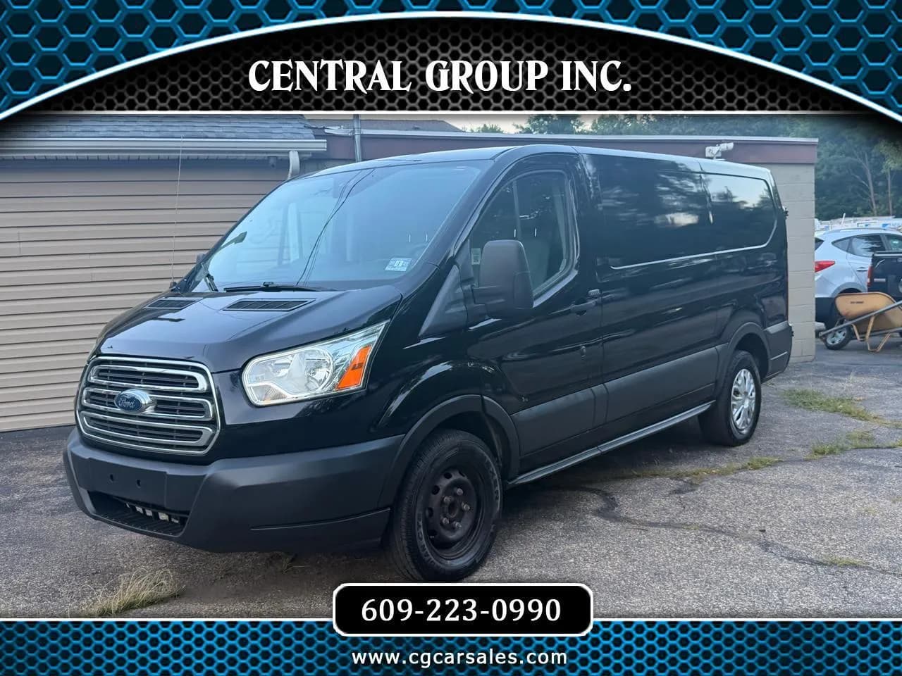 2017 Ford Transit Van T-150 130" Low Rf 8600 - Vans