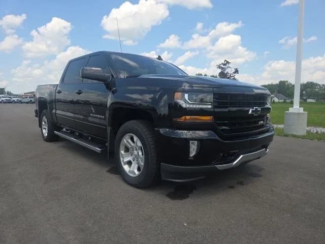 2018 Chevrolet Silverado 1500 Crew Cab - Pickup