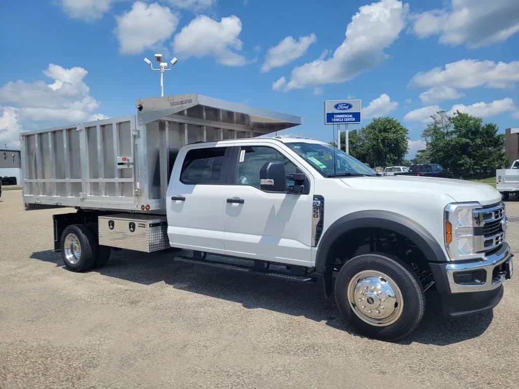 2026 Ford F-450 Crew Cab - Chassis