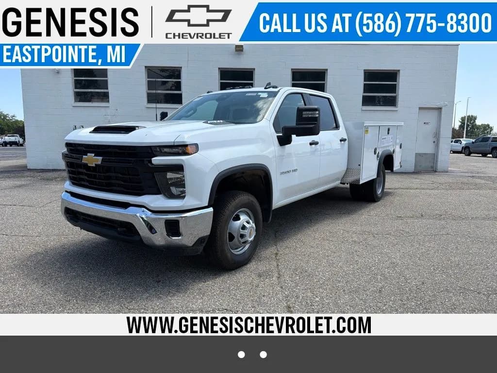 2026 Chevrolet Silverado 3500 Crew Cab - Chassis