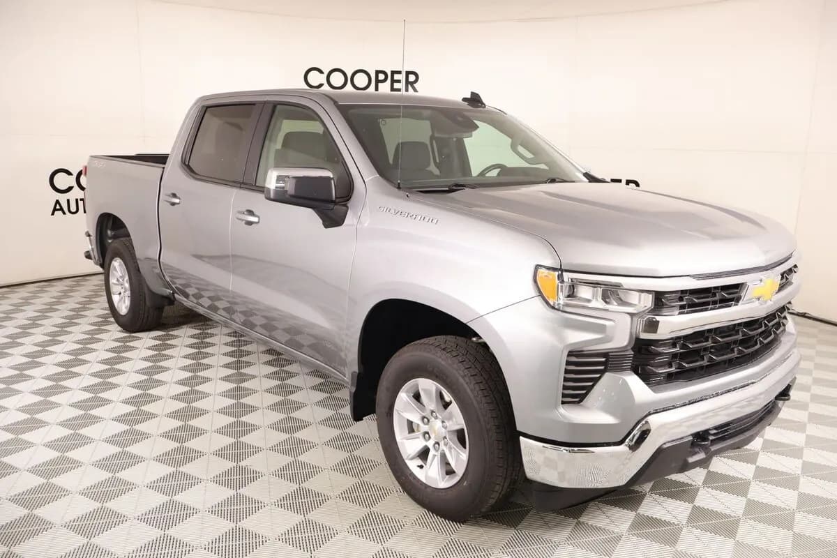 2025 Chevrolet Silverado 1500 - Pickup