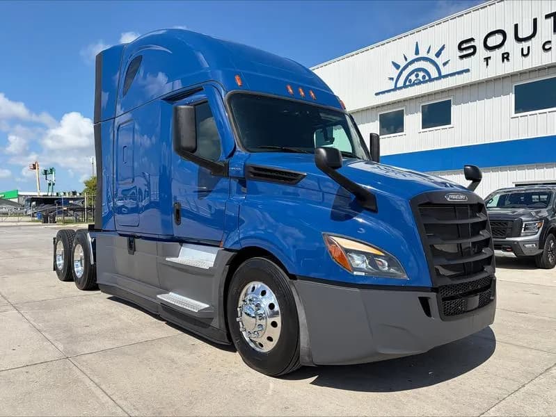 2022 Freightliner Cascadia