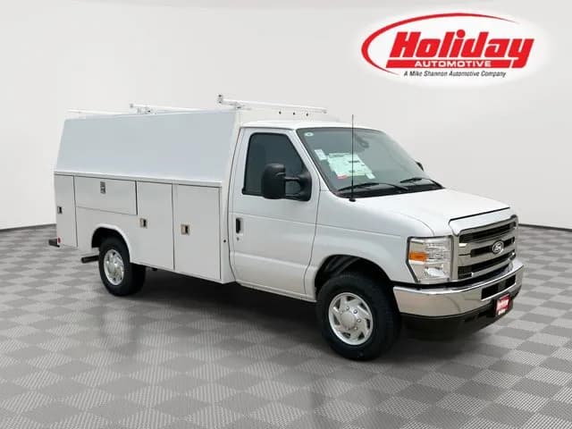 2026 Ford E-350 - Box