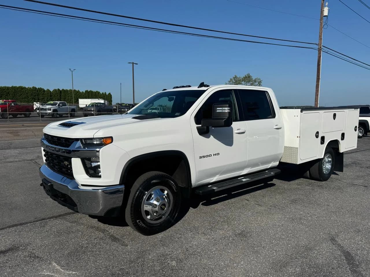 2023 Chevrolet Silverado 3500HD CC - Chassis