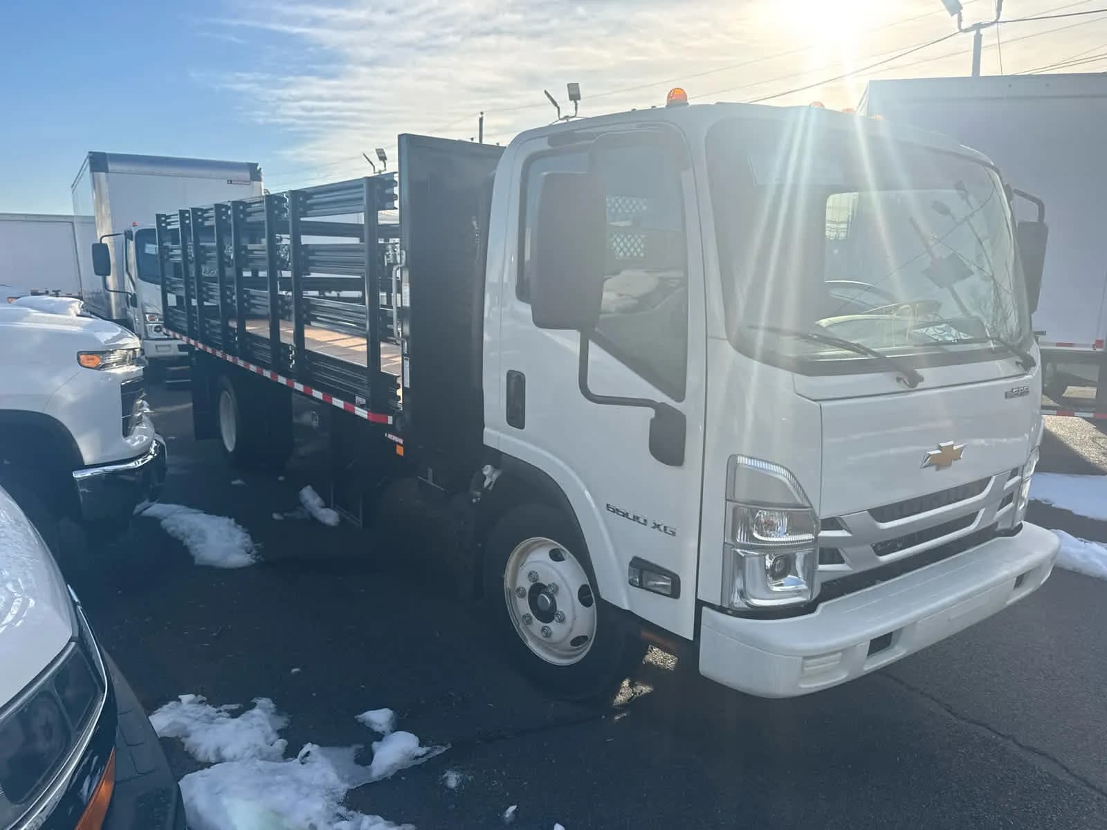 2025 Chevrolet LCF 5500XG - Stake