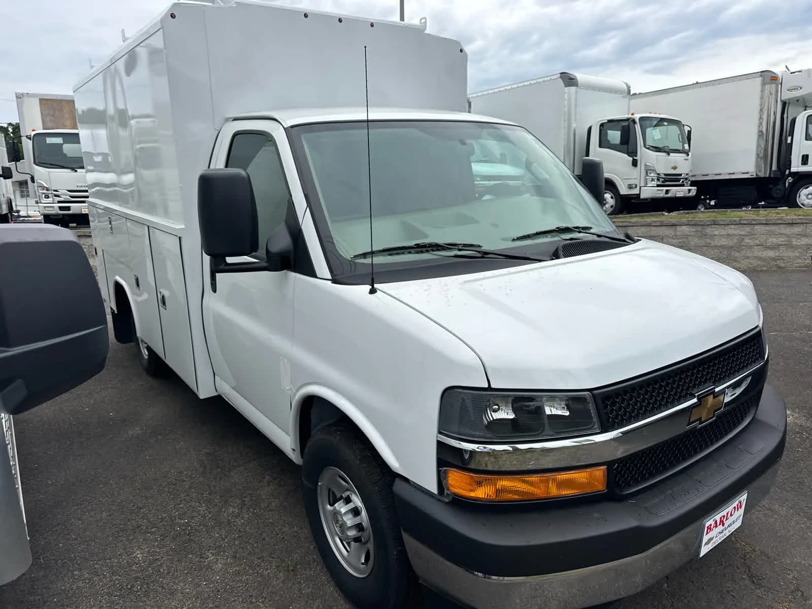 2026 Chevrolet Express 3500 - Service