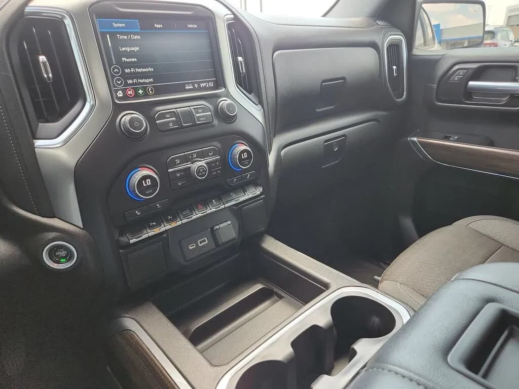 2022 Chevrolet Silverado 1500 LTD - Pickup
