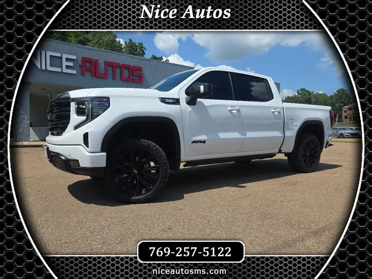 2022 GMC Sierra 1500 1500 AT4 - Pickup