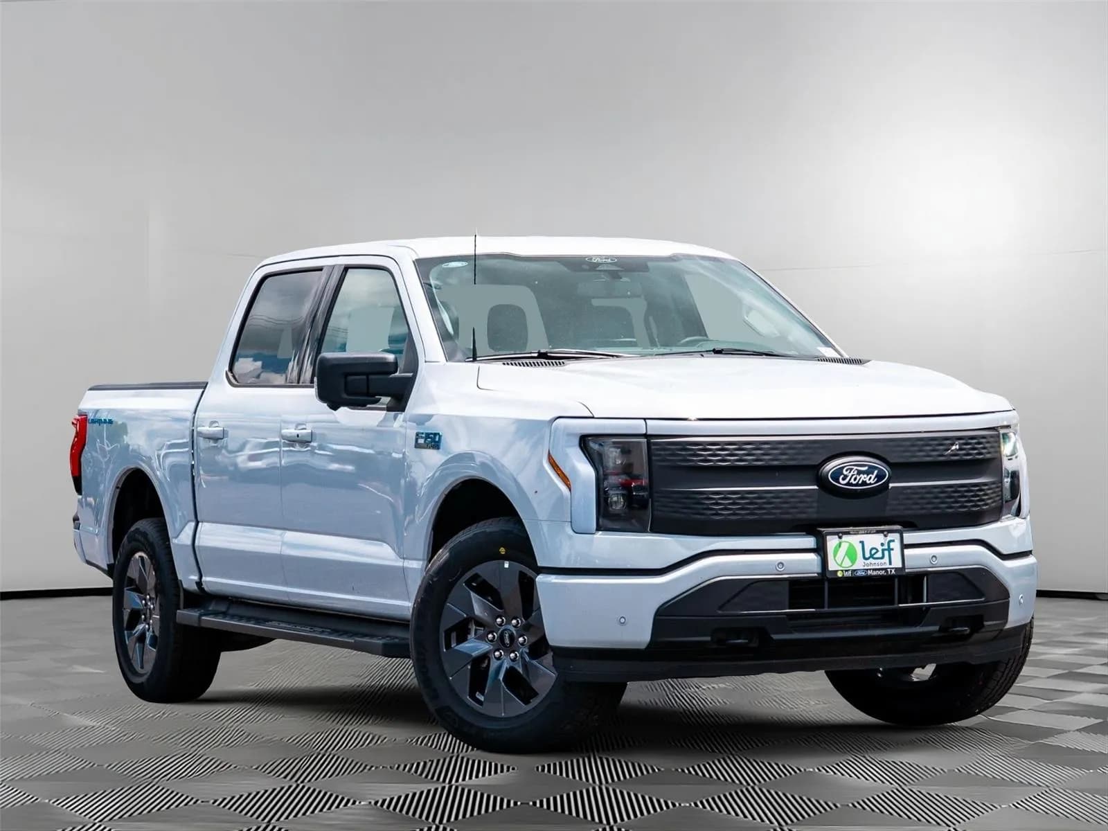 2025 Ford F-150 Lightning Flash - Pickup