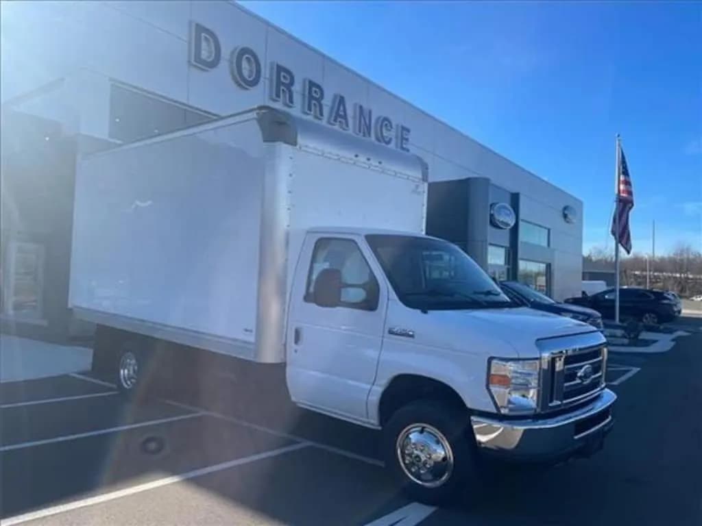 2018 Ford E-450SD - Box