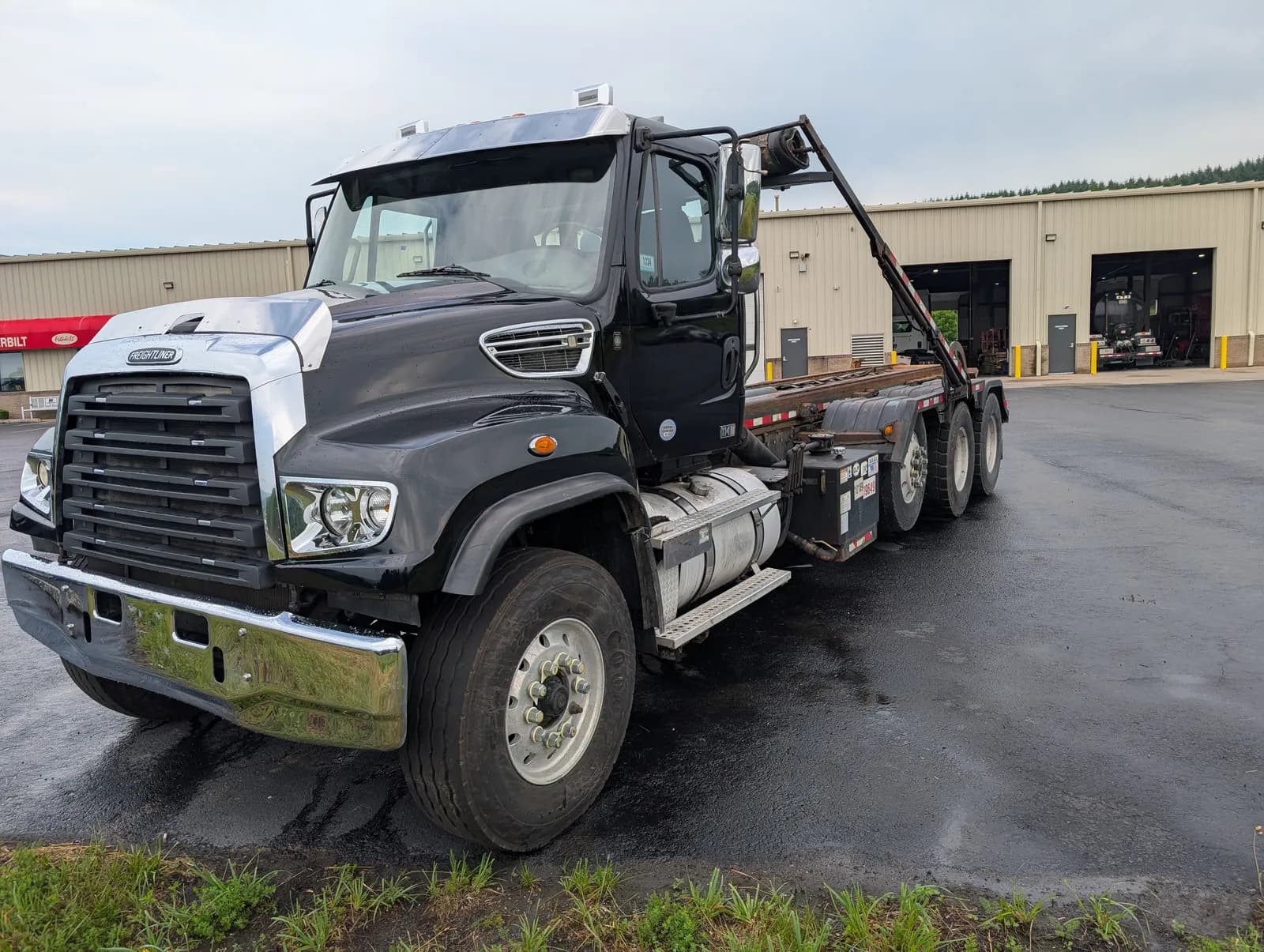 2022 PETERBILT 579