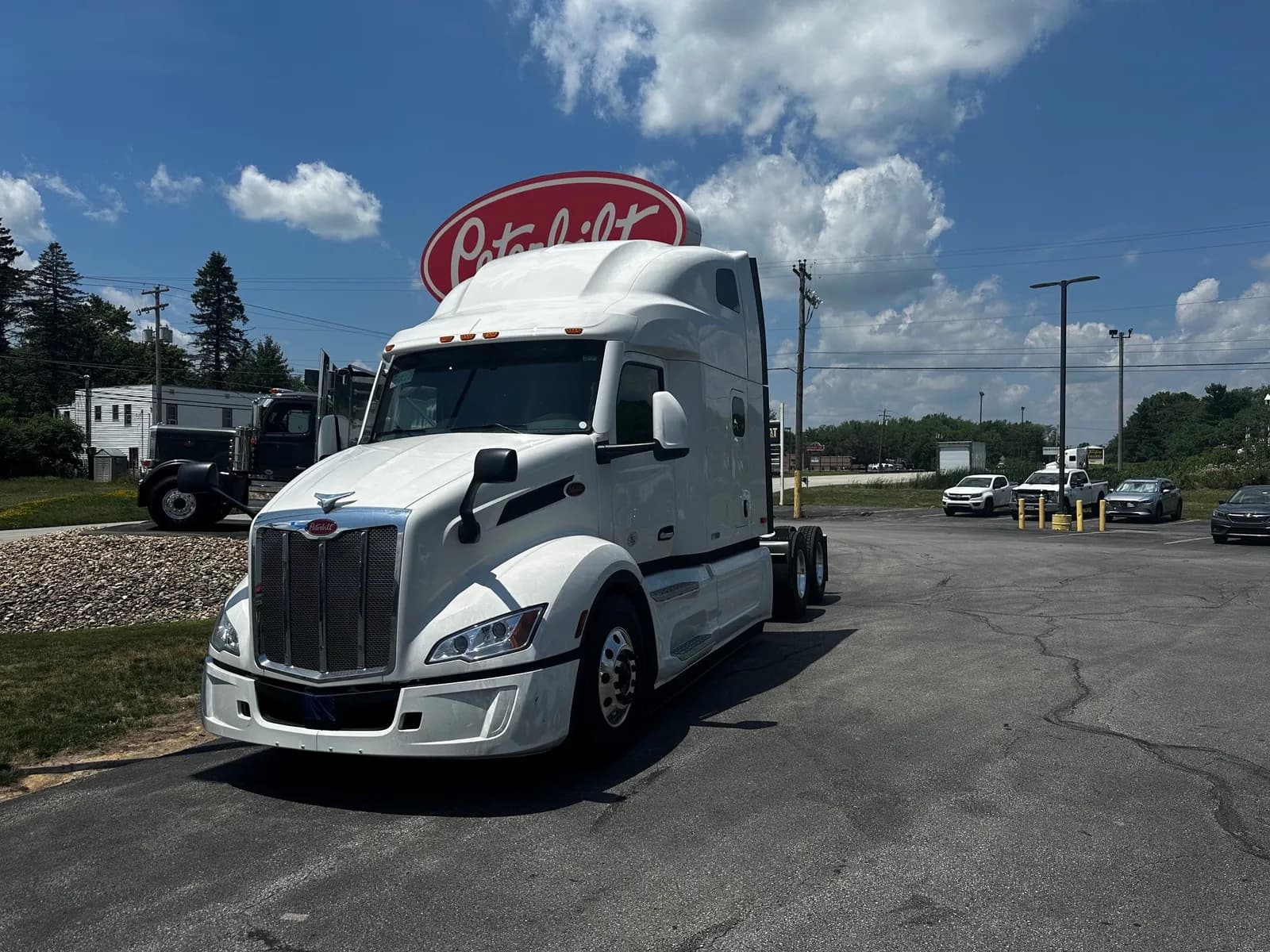 2027 PETERBILT 579