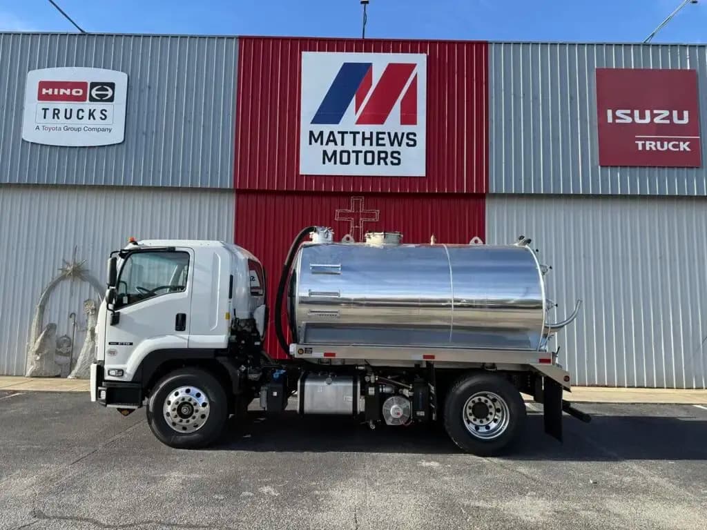 2025 Isuzu FTR - Septic Tank Trucks