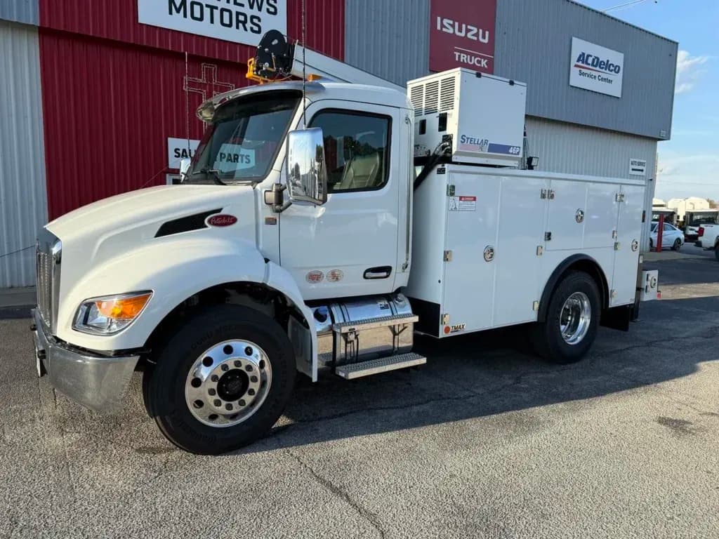 2025 Peterbilt 536 - Crane