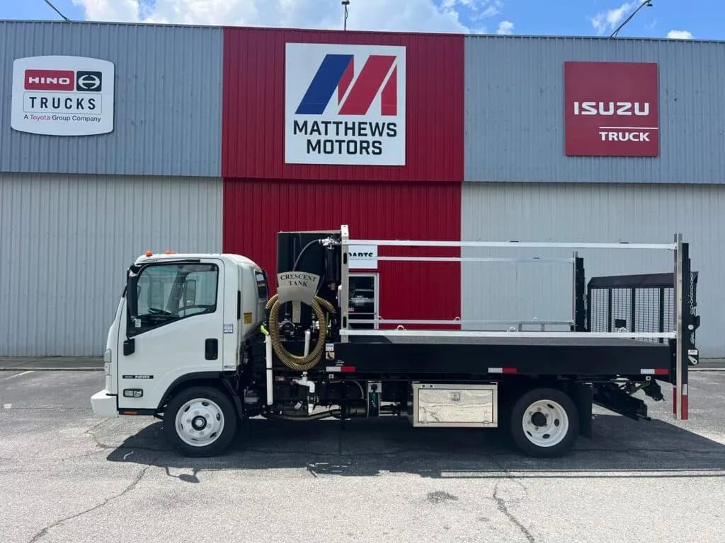 2025 Isuzu NRR - Septic Tank Trucks