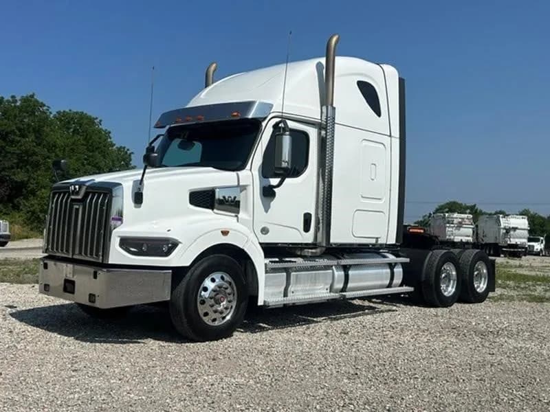 2022 Western Star 4900 EX