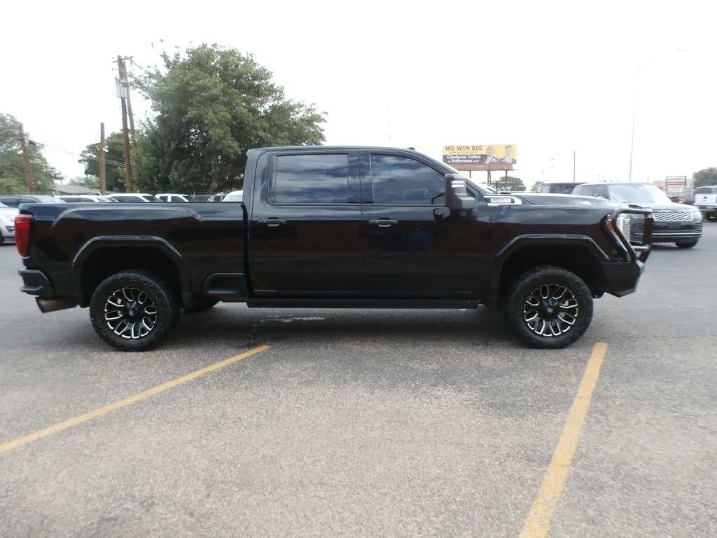 2021 GMC Sierra 2500HD Denali Crew Cab
