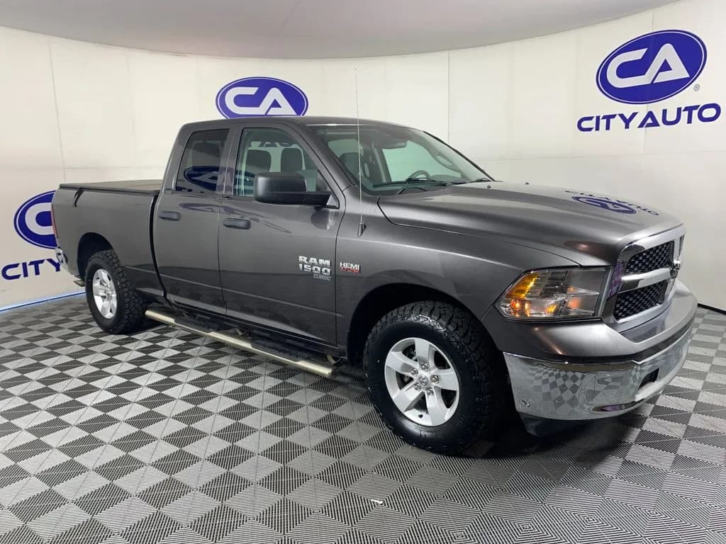 2019 Ram 1500 Classic - Pickup
