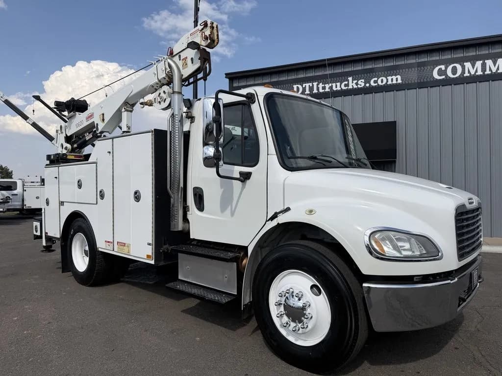 2014 Freightliner M2 - Crane