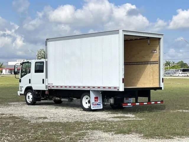 2026 Isuzu NPR-XD Crew Cab - Box