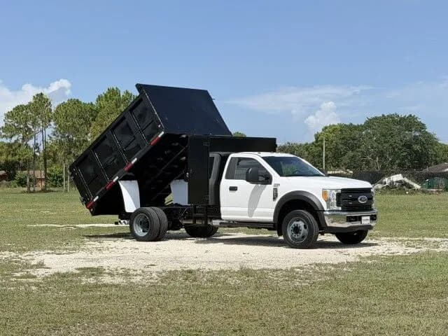 2017 Ford F-550XL - Dump