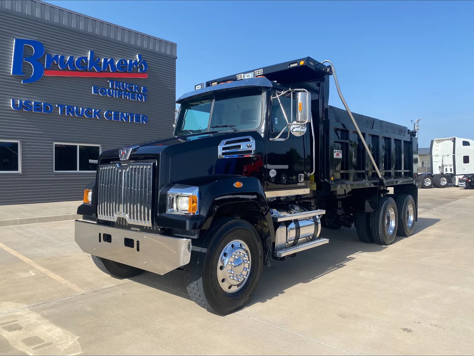 2018 Western Star 4700SF - B3522 - Dump