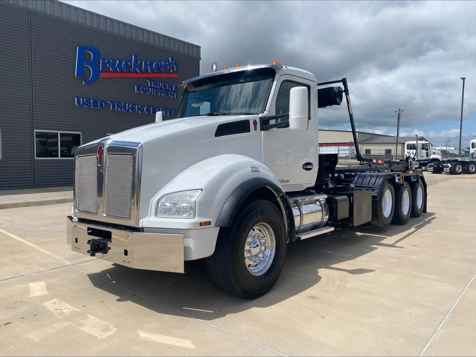 2018 Kenworth T880 - - Garbage