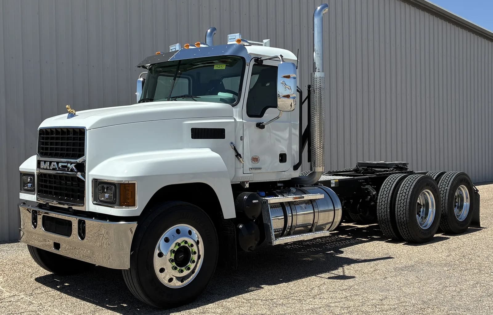 2027 Mack PI64T - Day Cab